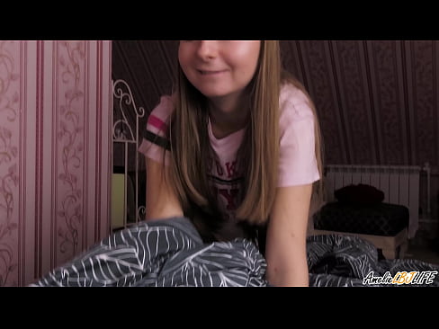 ❤️ Blondie thith thellë BFF-në e saj dhe merr spermë në gojën e saj Qyrje tek ne sq.sexycamse.top ❤